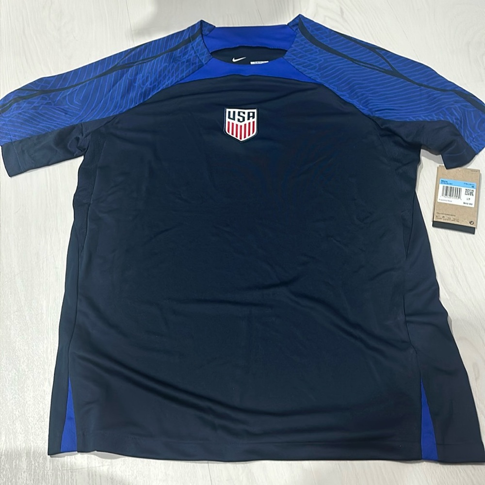 Nike dry fit USA T-shirt